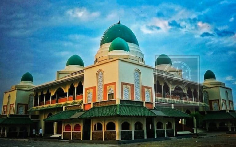 Adab Santri terhadap Guru: Lebih Tinggi dari Segalanya