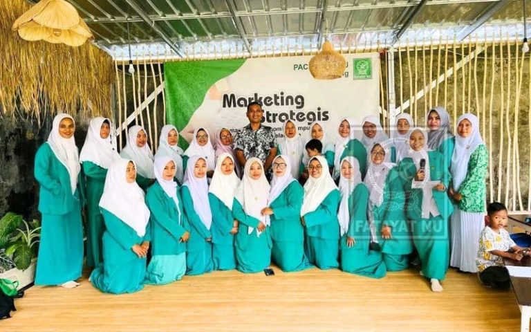 Fatayat NU Ajung Dorong Kemandirian Ekonomi Perempuan