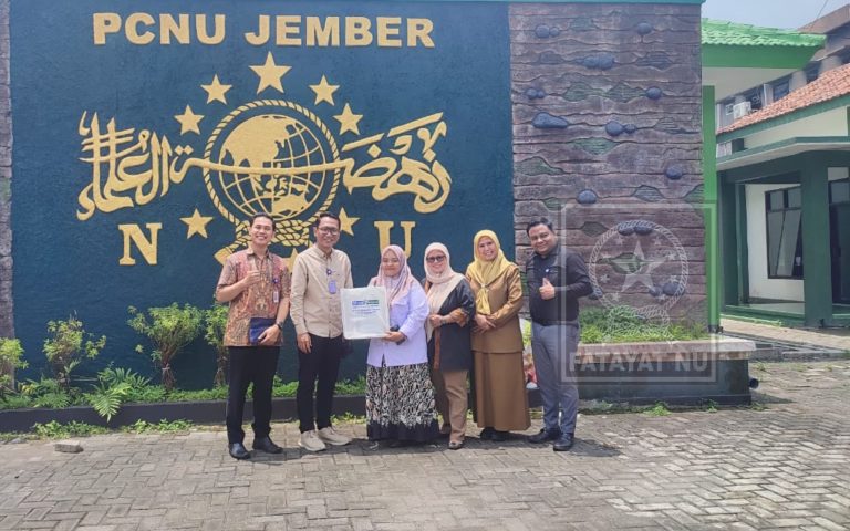 Fatayat NU Jember Terima Kunjungan RS Siloam
