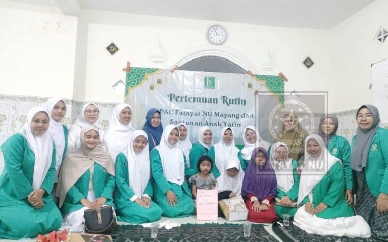 Fatayat NU Mayang Gelar Gerakan Sedekah Subuh untuk Anak Yatim