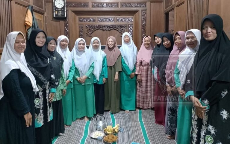 Fatayat NU Ranting Gumelar 1 Gelar Rapat Anggota: Teguhkan Semangat Pembaruan Kepengurusan