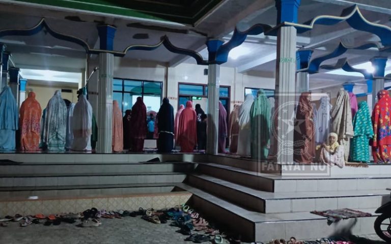 Ramadhan Mulia, Saatnya Upgrade Keimanan, Jamaah Masjid Baitul Hikmah Membludak di Awal Bulan Suci