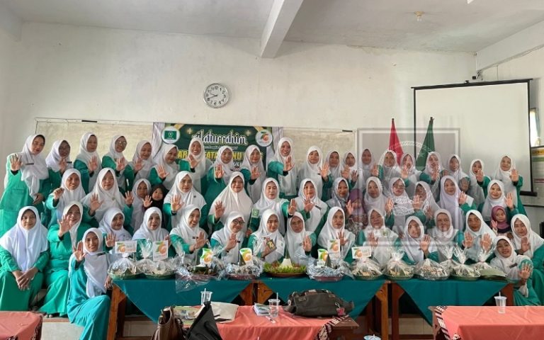 PAC Fatayat NU Wuluhan Gelar Silaturahim dan Tasyakuran Harlah ke-76: Mengusung Visi Perempuan Berdaya, Berdampak, dan Mendunia