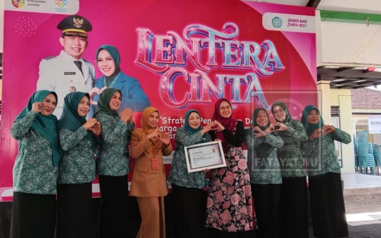 Lentera Cinta di Desa Glundengan: Strategi Pengasuhan Keluarga Migran Demi Anak Hebat